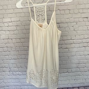 Like new! Laser cut Daytrip blouse